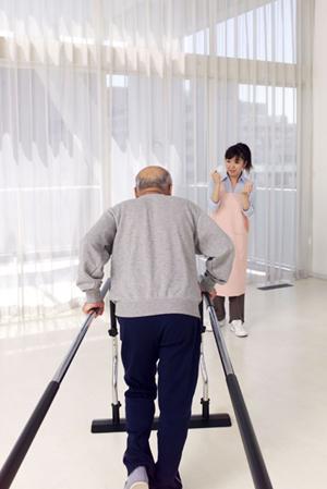 専門医による歯周病治療なら文京歯科